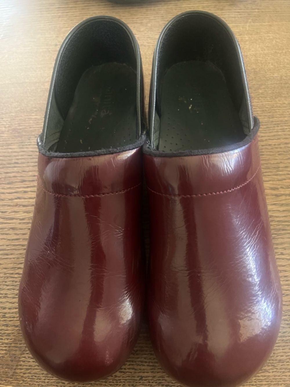 Sanita Pro Patent Women's Clog size 43
11/12 US